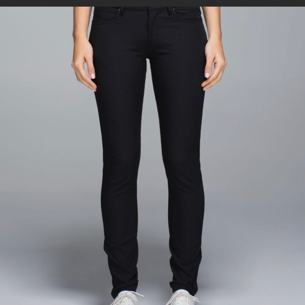 Lululemon everyday pants size 10